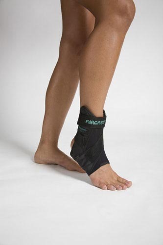 Load image into Gallery viewer, AirSport Ankle Brace Large Right M 11.5-13  W 13-14.5
