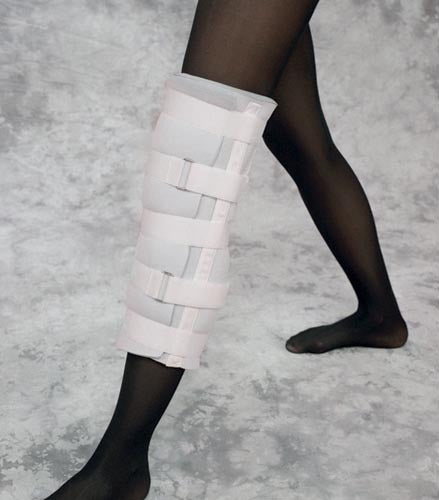 Load image into Gallery viewer, Knee Unifoam Universal Knee Immobilizer 16
